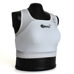 Γυναικείο Προστατευτικό Στήθους SMAI WKF ΕγκεκριμένοΓυναικείο Προστατευτικό Στήθους SMAI WKF Εγκεκριμένο